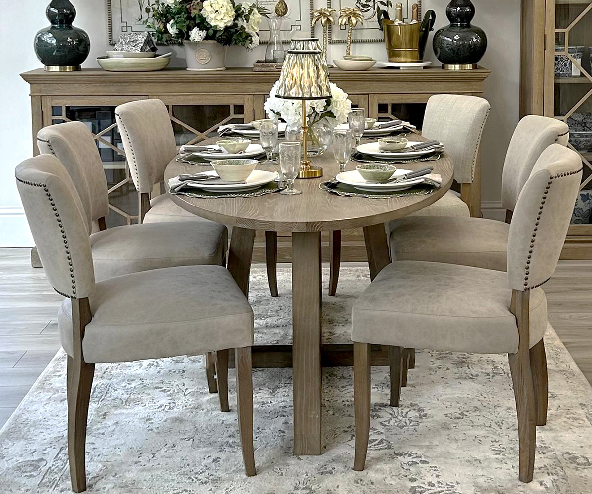 Hamptons Oval Dining Table, 220cm