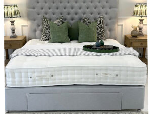 EX-DISPLAY - King Size Richmond Headboard, Divan Base with 1 Jumbo Drawer & 2000 Pocket Sprung Mattress