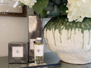Oud & Cognac Luxury Room Diffuser, 100ml
