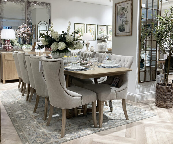 COMPLETE DINING ROOM SET - Malmo Extending Oak Dining Table & 10 Ava Dining Chairs