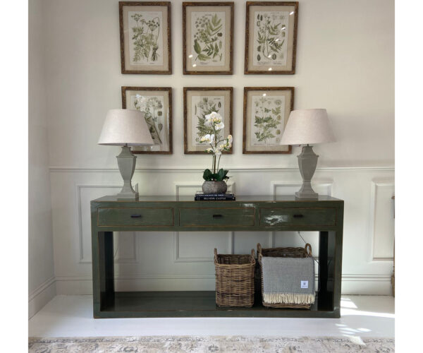 COMPLETE SET - Console Table, Set of 6 Prints, 2 Lamps & Orchid