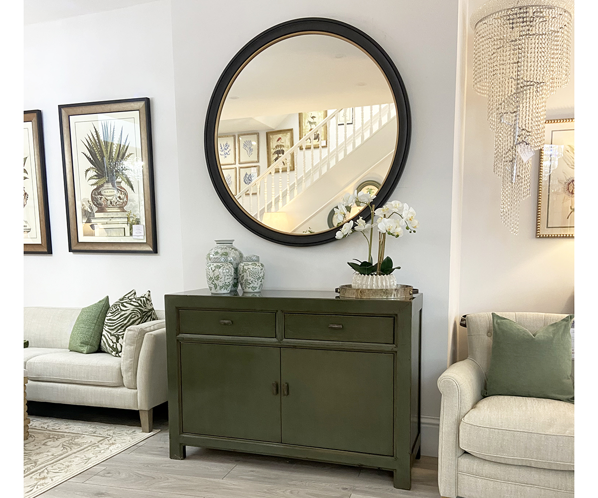 Oriental Style Mei 2 Door 2 Drawer Sideboard in Moss