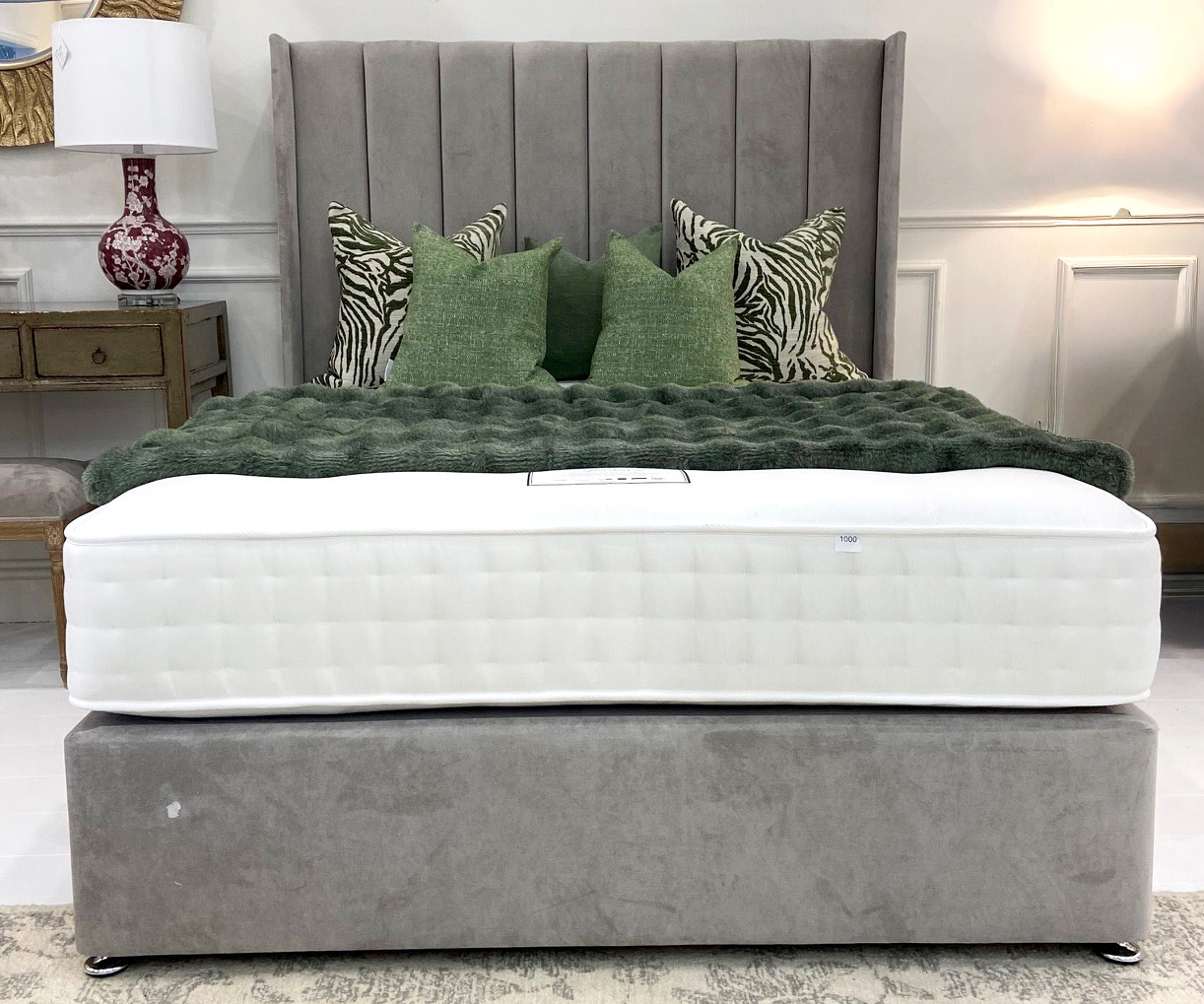 EX-DISPLAY - King Size Mayfair Headboard, Divan Base & 1000 Pocket Sprung Mattress