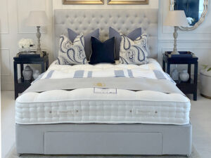 EX-DISPLAY - Super King Size Richmond Headboard, Divan Base with One Jumbo Drawer & 2000 Pocket Sprung Mattress - Dove Grey