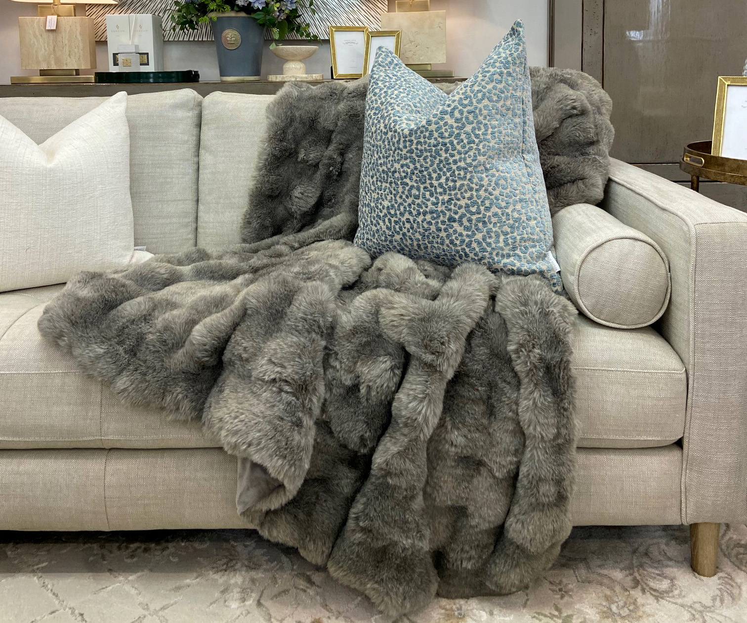 Faux Fur Throw - Mink, 145 x 170cm