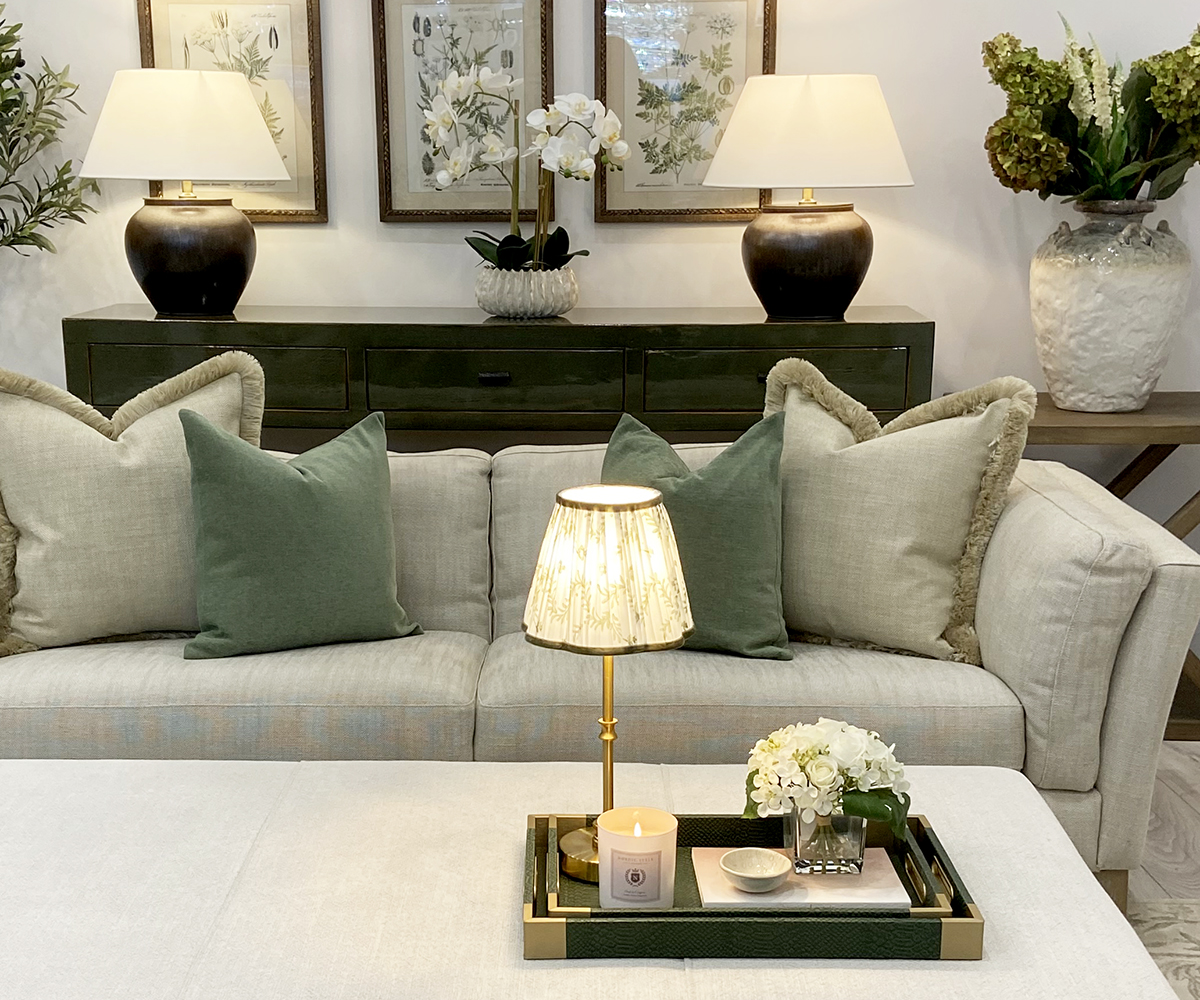 Set of 2 Faux Leather Trays in Olive