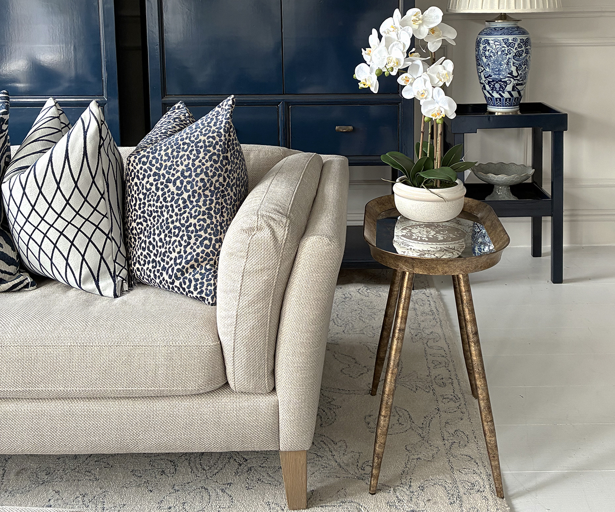 Vintage Floral Sofa Table