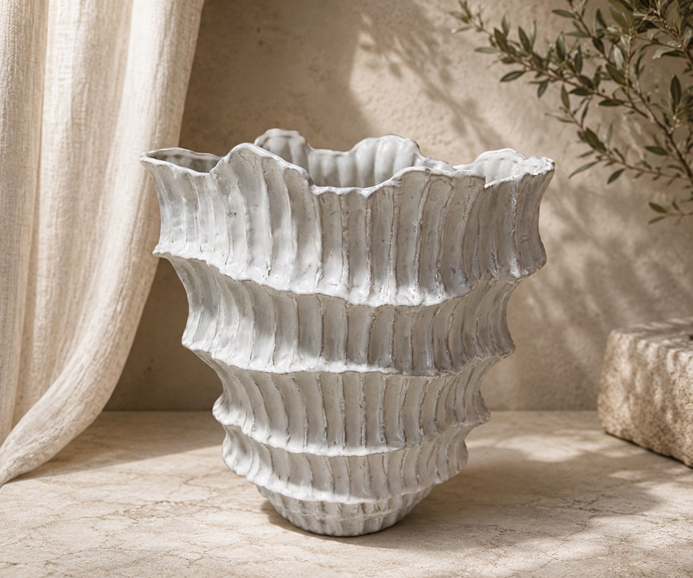 Adler Vase - Vanilla Ice