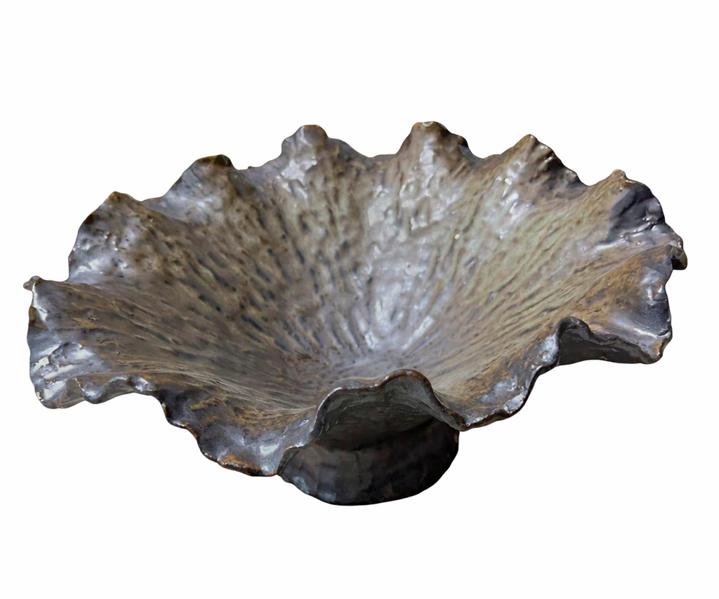 Ruffles Bowl on Foot