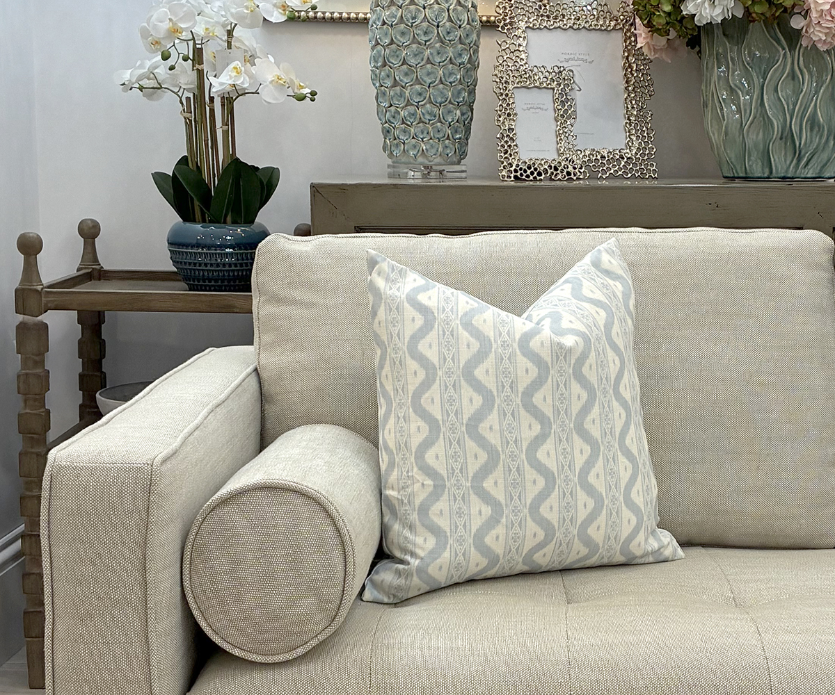 Cushion - Ikat Shadow 45x45cm