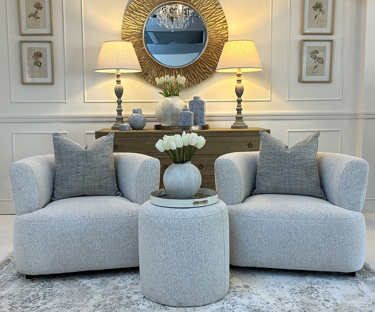 EX-DISPLAY - Hugo Armchair in Cloud